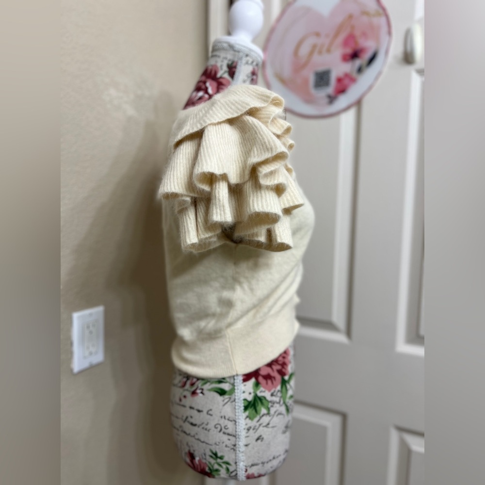 NWT French Connection Angora Rabbit Hair Ruffle Sleeve Cardigan Top S Cream - Picture 3 of 11